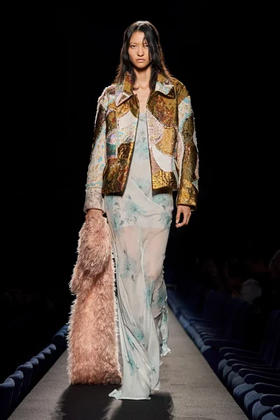 Look 59